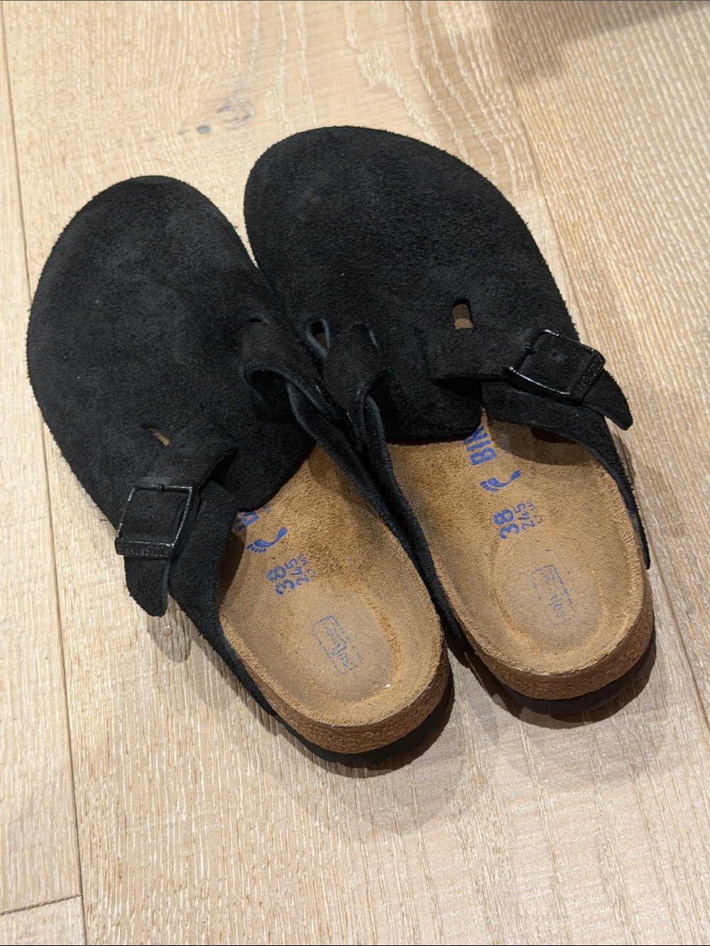 Birkenstock Black Suede Boston Clog - Picture 4 of 4